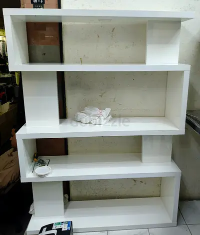 White Modern Open Bookcase / Display Shelf - 4 Tier