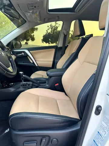 2017 Toyota RAV 4 照片 9