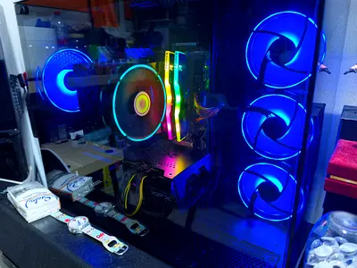 Ready-to-Use Gaming/Workstation PC with Ryzen 7, 32GB RAM, RX 7600 XT