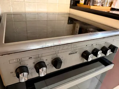 Generaltec Electric Cooker with Ceramic Hob