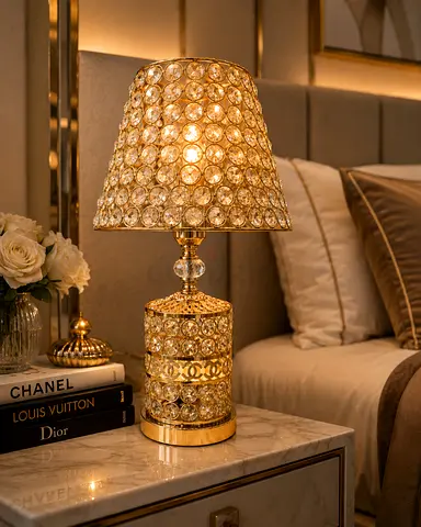 Lamp with three colour changing lights