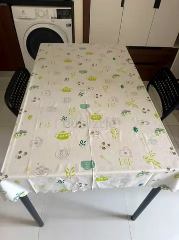 IKEA Dinning table with 2 chairs