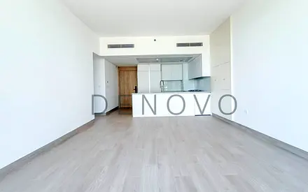Bright & modern layout | Premium finishes | Ready to move