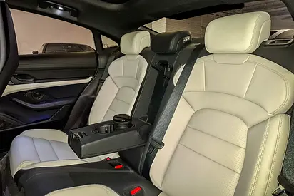 2023 Porsche TAYCAN — миниатюра 12