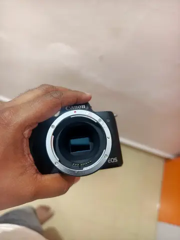 Canon eos m50 body only
