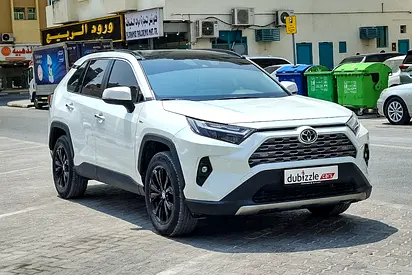 2025 Toyota RAV 4 — фото 1