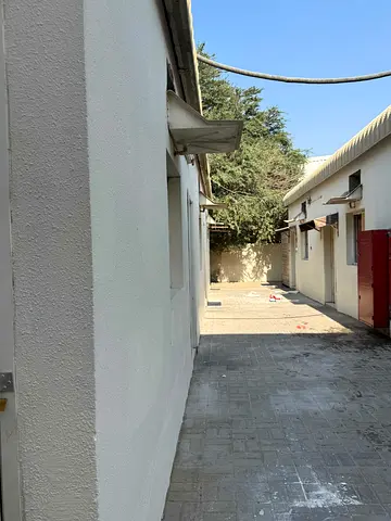 LABOR ACCOMMODATION IND 15, 08 PER ROOM, READY TO MOVE