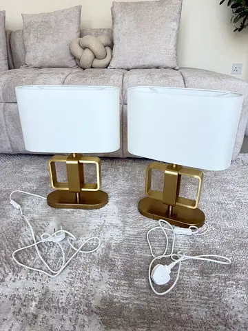 X2 set of lamps
