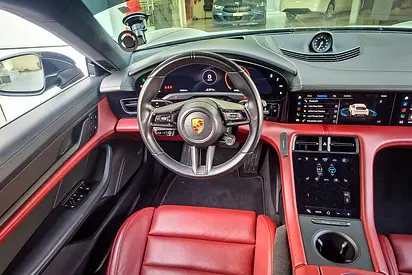 صورة مصغرة 10 لـ 2024 Porsche TAYCAN