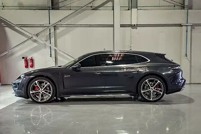 صورة مصغرة 5 لـ 2024 Porsche TAYCAN