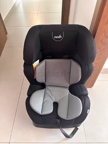 MOON Sumo Convertible Car Seat (Birth to 6 Years) – Excellent Condition