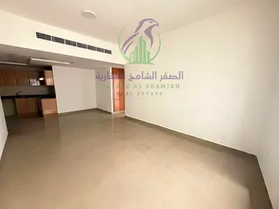 اكبر واجمل غرفتين وصالة في منطقة النهدة على مخرج دبي مع اطلالة مفتوحة ومطبخ امريكي شهر مجاني تشطيب حديث