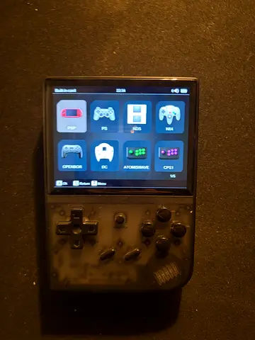 Anbernic rg35xx+ retro game console