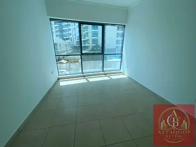BEAUTIFUL AND LUXURY APARTMENT IN FRONT OF MARINA
