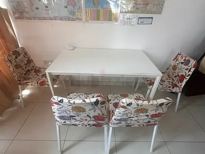 Ikea White dining table with 4 ikea chairs - good condition