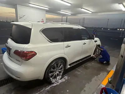 2014 Infiniti QX80 照片 8
