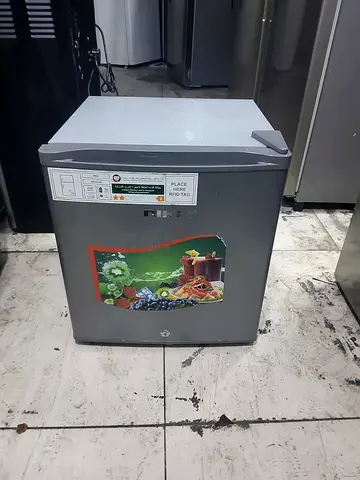Mini fridge