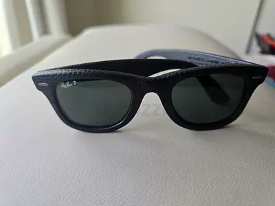 Ray-Ban Wayfarer style polarized sunglasses - black vintage look