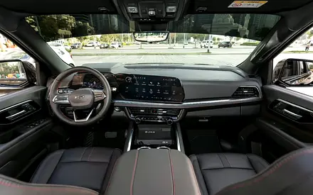 2025 Chevrolet TAHOE 照片 6