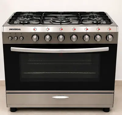 Universal 90cm Stainless Steel Gas Range with Oven - Good Condition