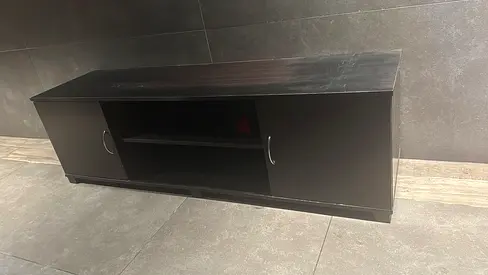 Low TV Cabinet / Entertainment Unit with Storage Shelves