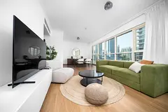 AMAZING AUTUMN -ONLY RATE | Modern 1-Bedroom Apartment | Steps from Marina Walk & Dubai Marina Mall