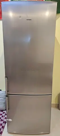 Siemens iQ300 505L NoFrost Bottom Freezer Fridge