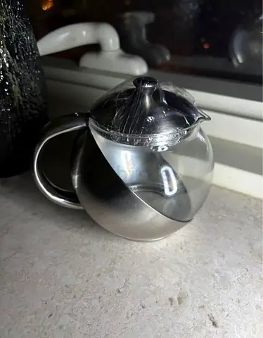 New Lipton tea pot for sale