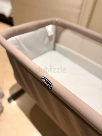 Chicco Bedside Bassinet - Light Beige, Good Condition