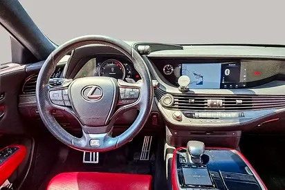 صورة 10 لـ 2018 Lexus LS-SERIES
