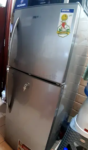 Geepas 220L Double Door Refrigerator for sale