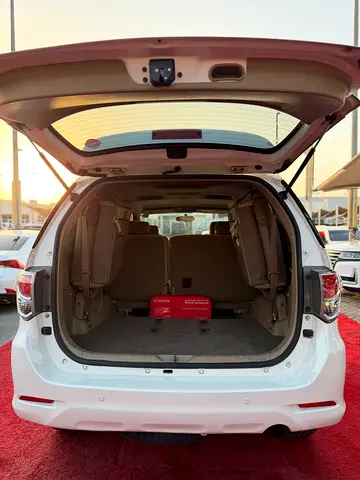 صورة 12 لـ 2013 Toyota FORTUNER