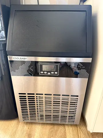 Professional ice cube machine