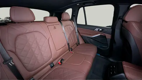 2026 BMW X5 xDrive40i M Sport Excellence — zdjęcie 10