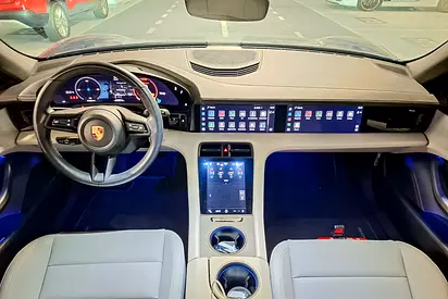 2023 Porsche TAYCAN — миниатюра 9
