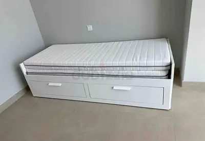 Ikea hemnes day bed with matters 3 storage