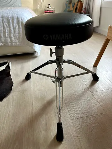 Yamaha DS840 Drum Stool