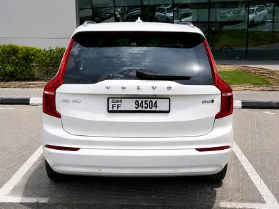 صورة 4 لـ 2022 Volvo XC90