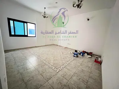 غرفتين وصالة واسعة للايجار في المجاز تكييف مجاني باركينغ مجاني خزائن بالحائط غرفة غسيل أو ستور موقع حيوي
