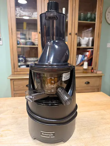 Kuvings Evo820 Slow Juicer