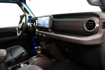 2024 Jeep Wrangler Sahara — zdjęcie 8