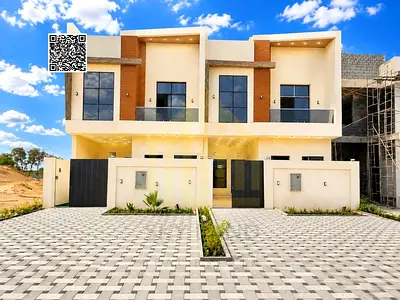 Townhouse - with electricity and water fees included - 3 floors