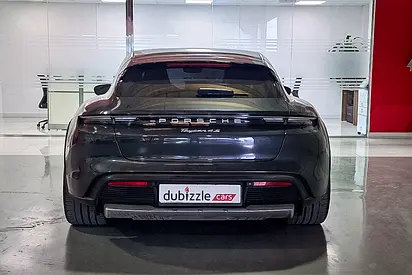 صورة مصغرة 8 لـ 2024 Porsche TAYCAN