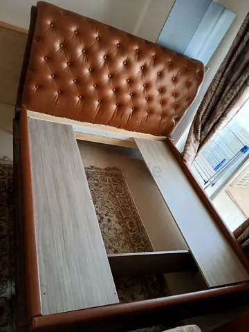 Leather custom made 180×200