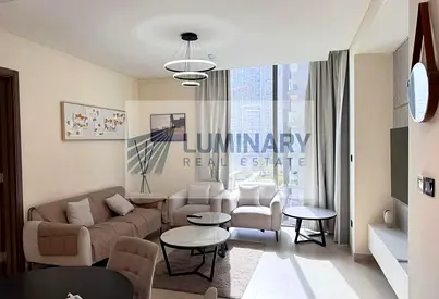 Fully Furnished | Bright Layout | Beside Mall