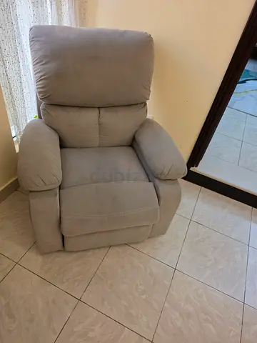 2pcs Light grey single recliner armchair - good condition