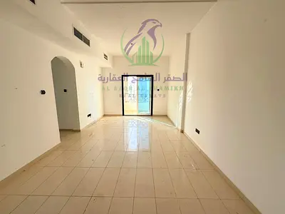 شقة واسعة مكونة من غرفة نوم واحدة متاحة للإيجار إطلالة مفتوحة مع شهر مجاني و باركن وجيم ومسبح