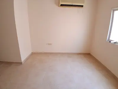Luxury and Lavish 1bedroom apartment full family building prime location near safari mall just rent