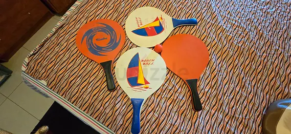 Set of 4 Vintage Wooden Beach Rackets / Paddle Ball - Retro Decor