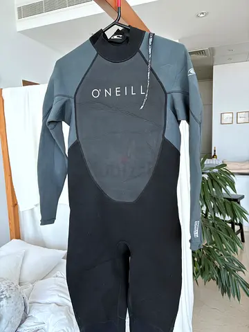 O'Neill Full Body Wetsuit - Size L (NEW )
